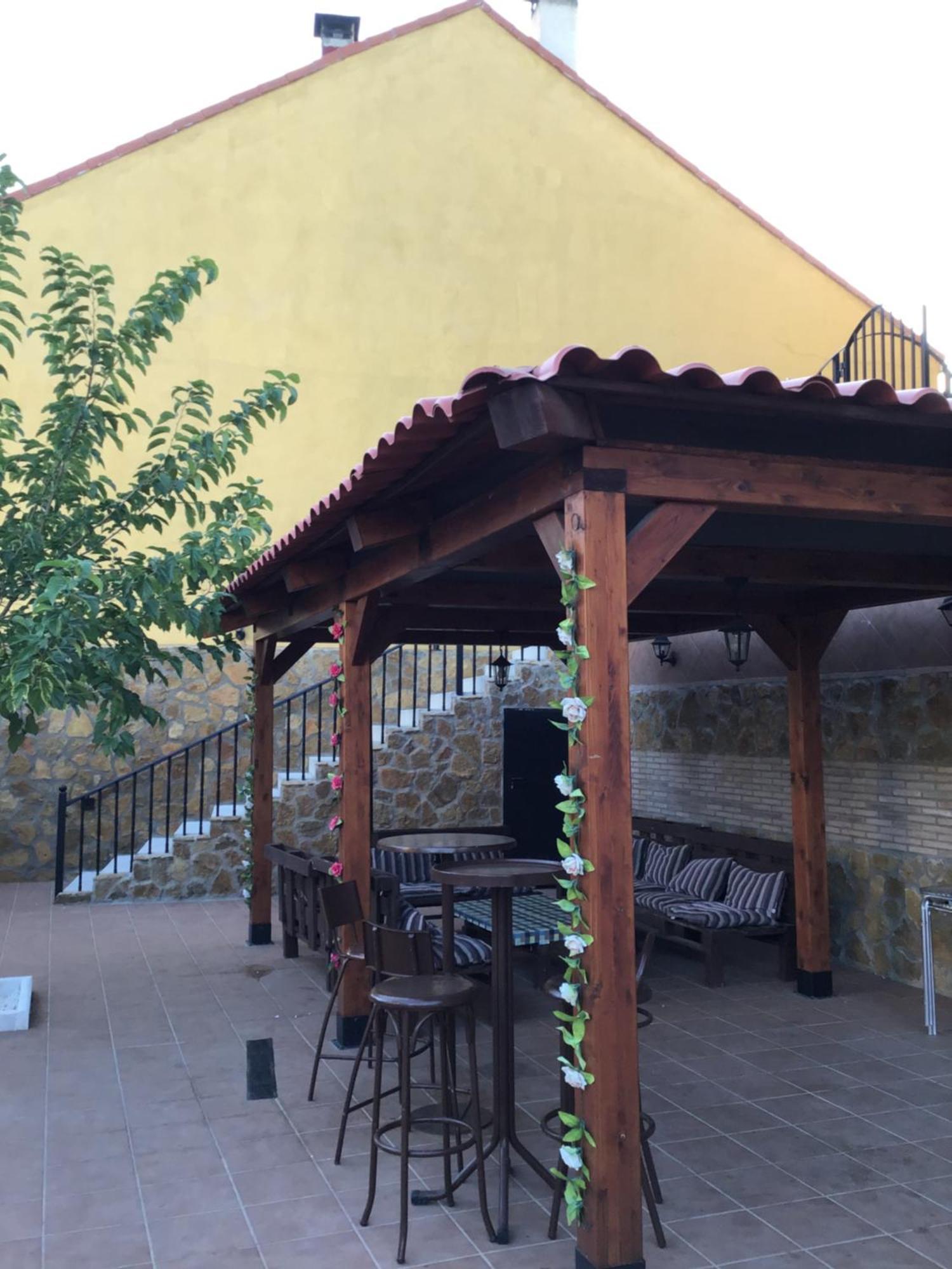 Apartamentos "Casa Rural De Aldea" Aldea del Fresno Exterior photo